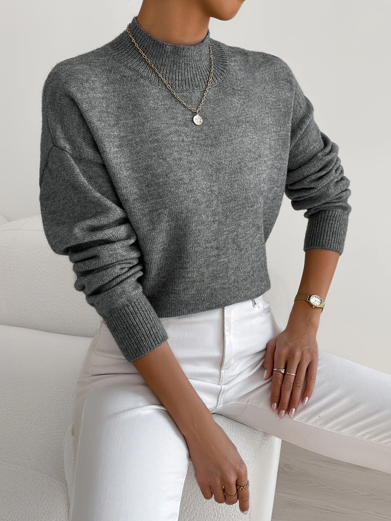 Maria | Elegant and Comfortable Turtleneck.