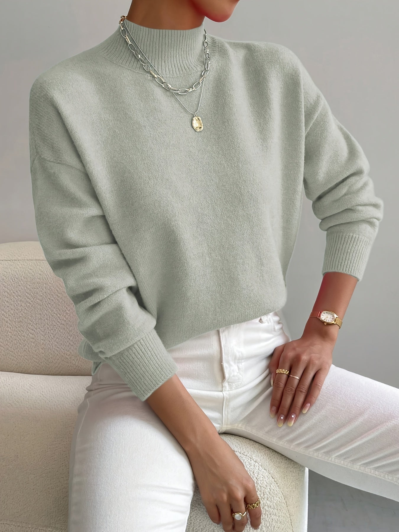 Maria | Elegant and Comfortable Turtleneck.